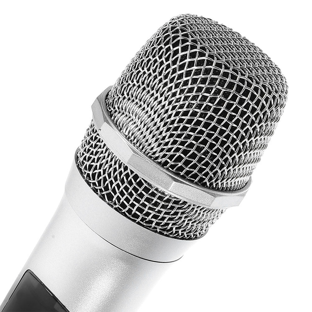 قطعتان من ميكروفونات الكاريوكي - مراجعة Kids Microphone Karaoke وسعره